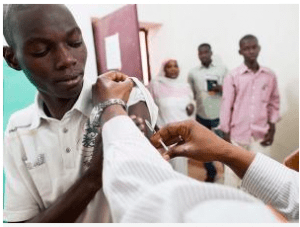 who should get the yellow fever vaccine?
