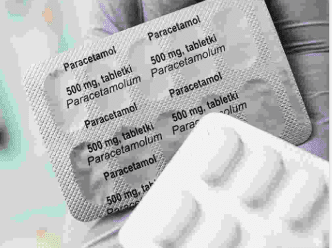 Does malaria fever respond to paracetamol?