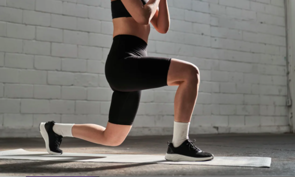 Knees with Reverse Lunges